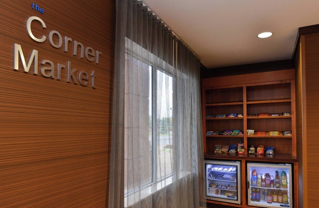 Fairfield Inn & Suites by Marriott Cleveland Avon