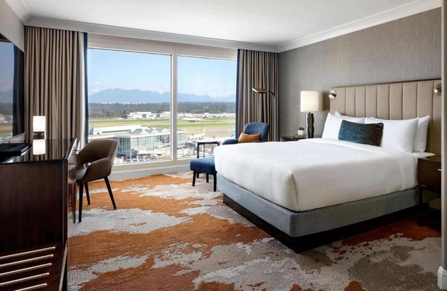 Fairmont Vancouver Airport In-Terminal Hotel