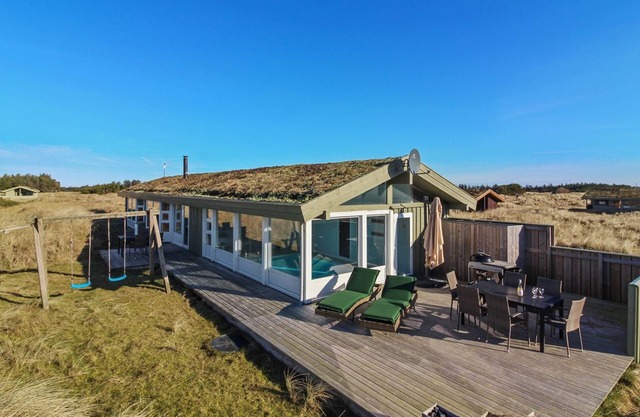 "Falka" - 800m from the sea by Interhome