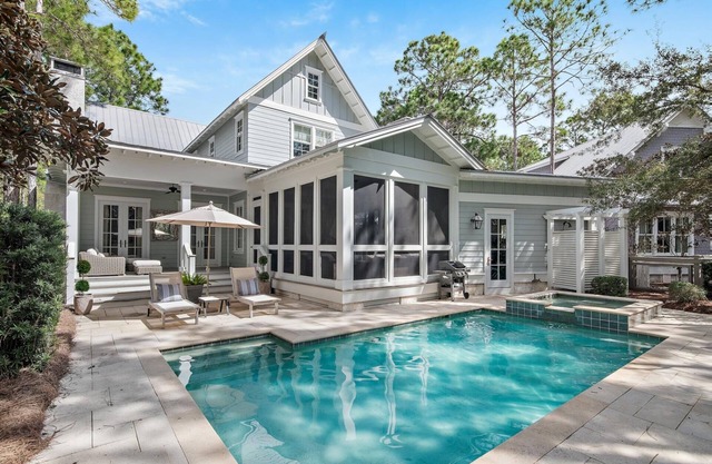 Fall Availability! Private Pool and Hot Tub! Nature! Biking and Swimming!