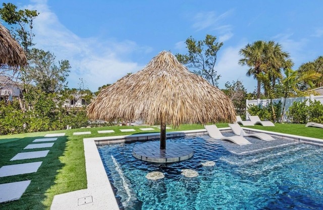 Fall Discounts! Brand New Breathtaking Waterfront Home!