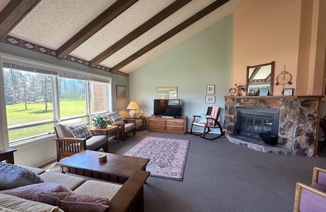 Fall Escape Special: 15% Discount Ends Nov 22!