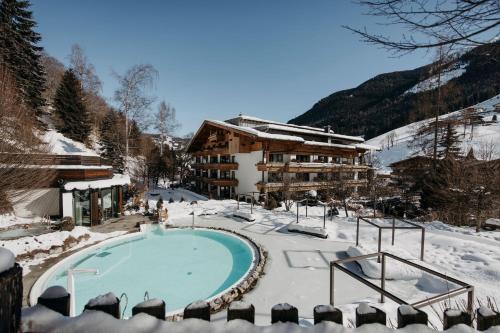 Familien- & Gartenhotel Theresia 4-Sterne Superior