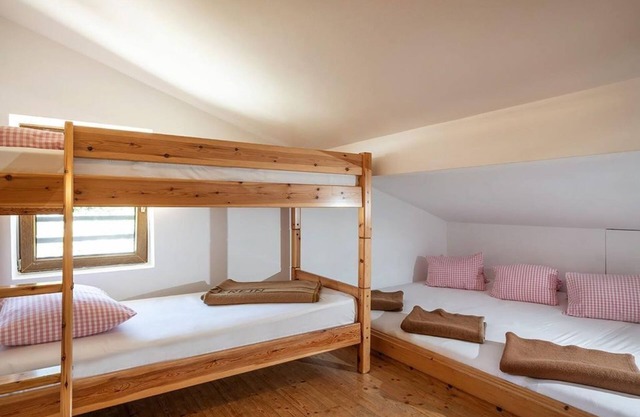 Familienzimmer Frühstück - Berggasthof Rofan