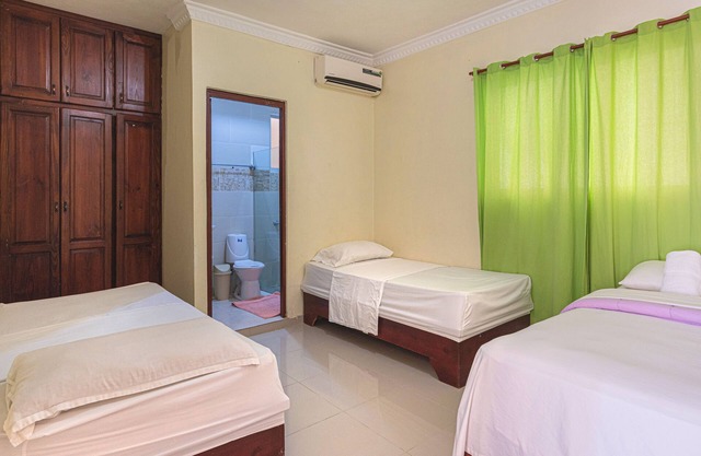 Family 3-Bed 1 Bedroom Apartment in Corales del Sur close to the Airport