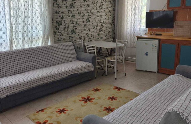 Family Apartment 5 minutes to beach with swimming pool and snack restaurant