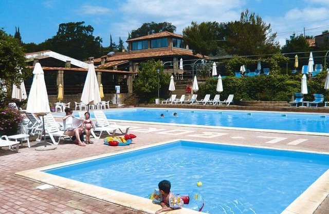 Family Apartment in Guardistallo with Pool