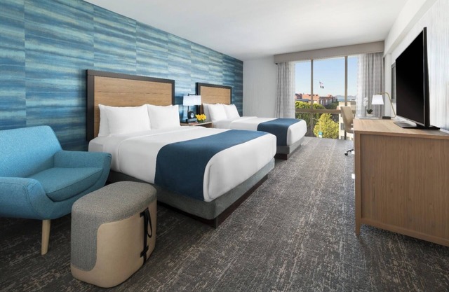 Family Bay View, Two Queens, Caza, Near Chinatown, 2 Relaxing Rooms