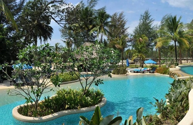 Family Deluxe Resort Stay AR#10