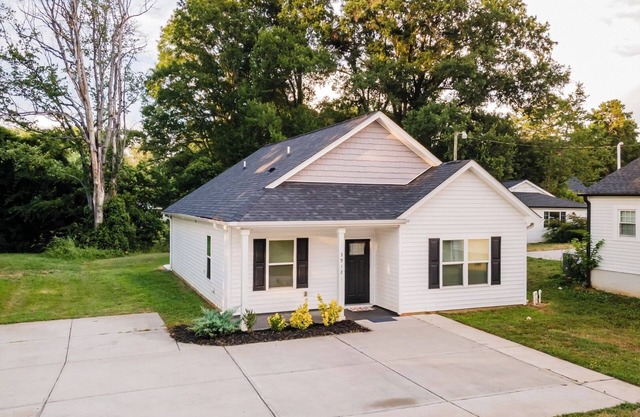 Family-Friendly | 3BR w/Hot Tub and Games
