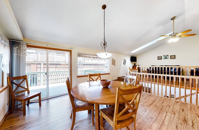Family-Friendly Coastal Home w/Free WiFi, Washer/Dryer, & Easy Beach Access