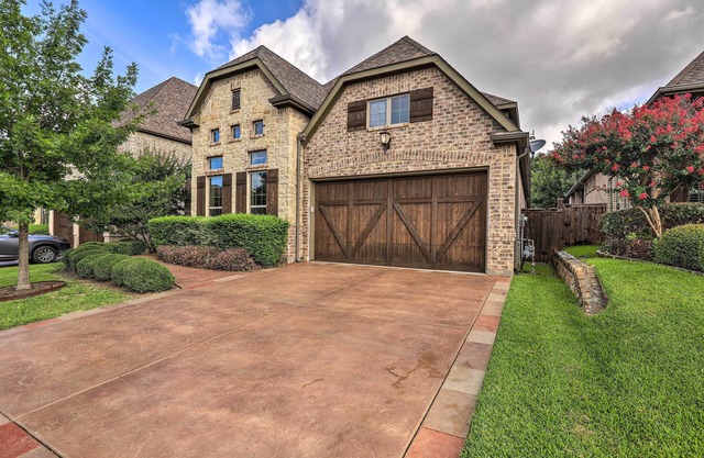 Family-Friendly Home w/Yard in Irving!