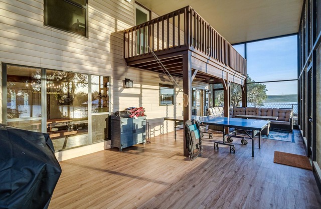 Family-friendly lakefront paradise near Disney and LegoLand.