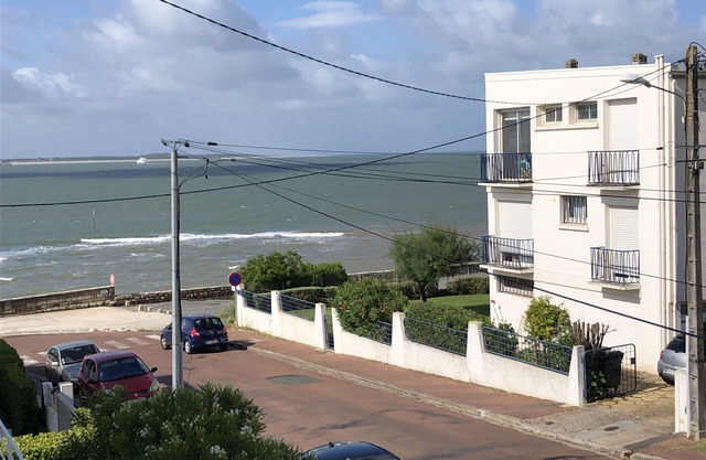 Family home with sea view