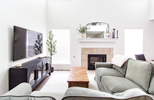 Family & Pet Friendly Hideaway | Game Loft + Private Yard