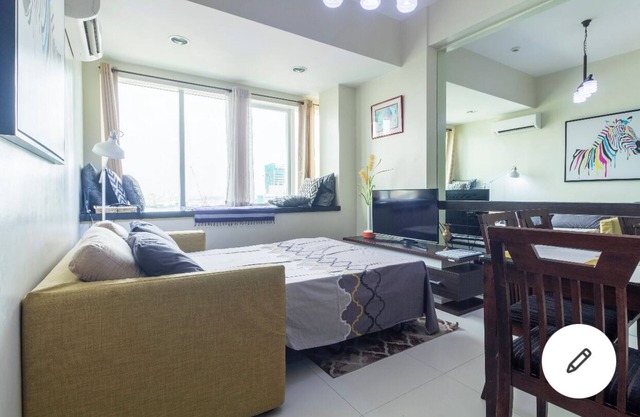 FANTASTIC heart of d city,H-END,AFFDBLE/Spacious/NR AYALA CNTR F/FURNSD-LOW RATE