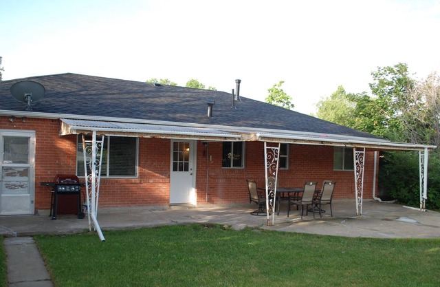 Fantastic Home 2 Blocks From The Hospital