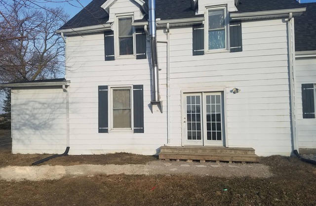 Farm Suite | Point Pelee | Leamington | Biking | Apartment | Trailer Parking