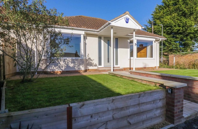 FARMER'S REST, family friendly in Sutton, Cambridgeshire