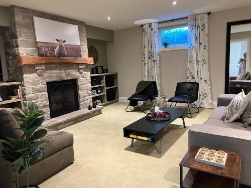 Farmhouse Apartment Guelph Elora