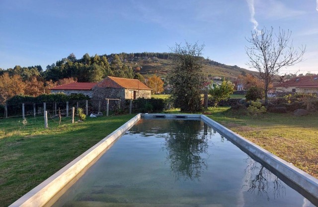 Farmhouse 'Casa Do Cruzeiro' with Mountain View, Private Pool and Wi-Fi