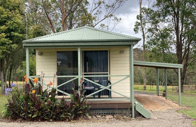 Farmstay, Cabins in Beautiful Kangaroo Valley