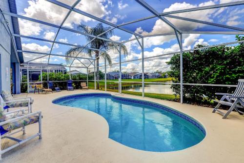 Fascinating Lake View With Private Pool And Game-Room, Near Disney!