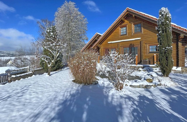Feel-good house with sauna and hot tub