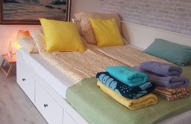 Feel-good organic accommodation for 1-3 between FL Centrum & Solitüde Strand