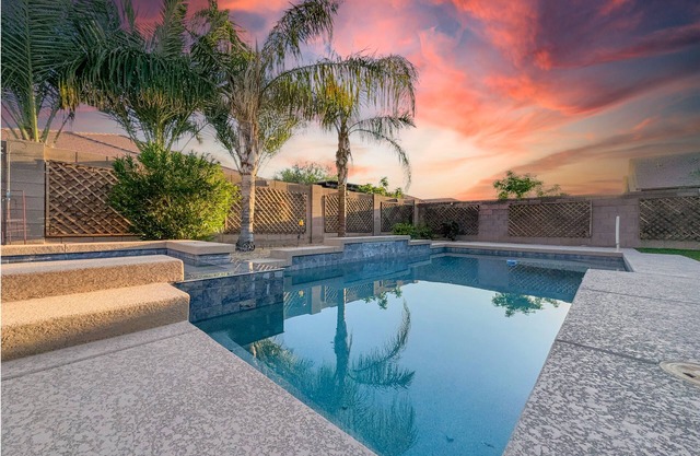 Feel The Need For Mead! Hot Pool, Spa, Firepit, Play!