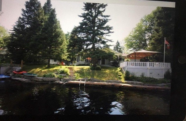 Fenelon Falls Riverside Cottage