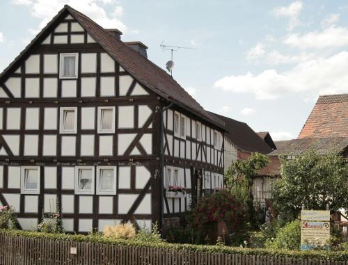 Ferienhaus In Bracht Mit Garten