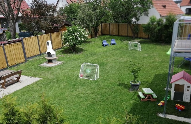 Ferienwohnung/app. für 4 Gäste mit 55m² in Burgau