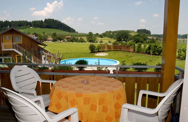 Ferienwohnung Zwergenstüble, 45 qm, Balkon, 2 Schlafzimmer, max. 4 Personen