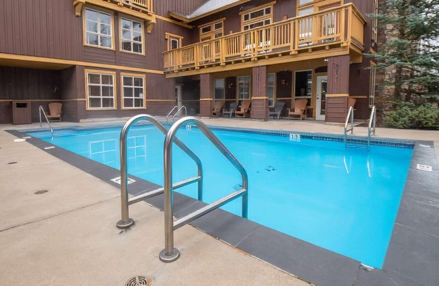 Fernie - Timberline Lodges Aspen #306