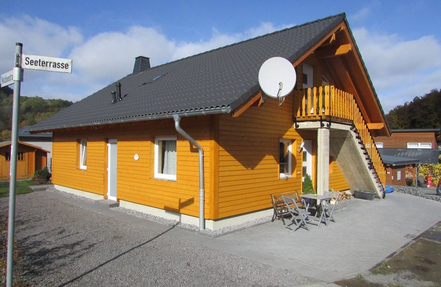 Fertientraumhaus on the beautiful lake Waldsee Rieden