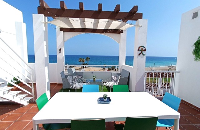 Fiber Fiber Penthouse with Ocean Views and Community Pool