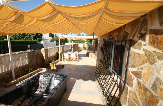 Finca Casper the high quality natural stone villa by the sea
