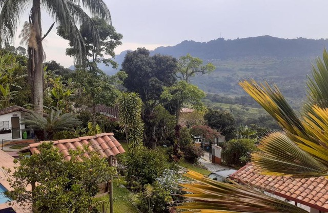 Finca Vivero Guayacanes Magic Mountain