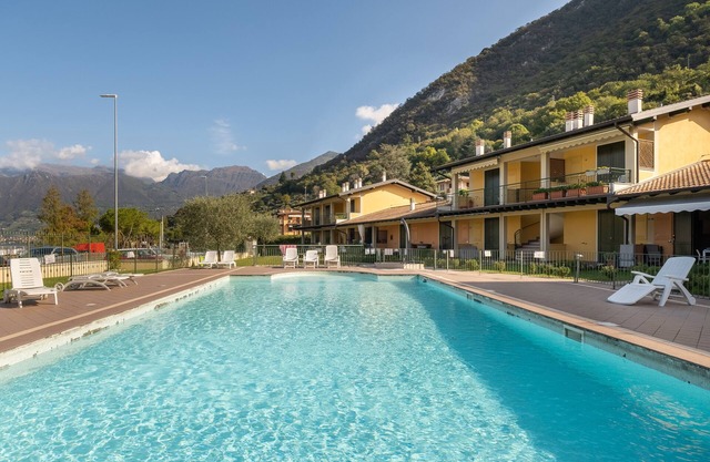 Fior Di Loto - One Bedroom Apartment, Sleeps 4