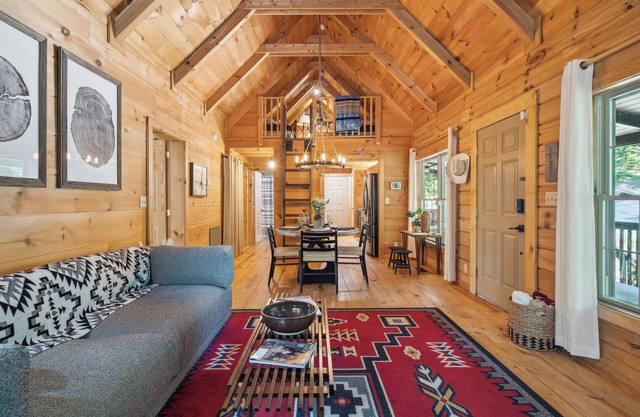Fire Pit & BBQ: Lake Lure Cabin w/Outdoor Oasis!