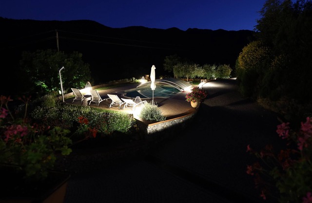 First floor villa with heated pool and garden