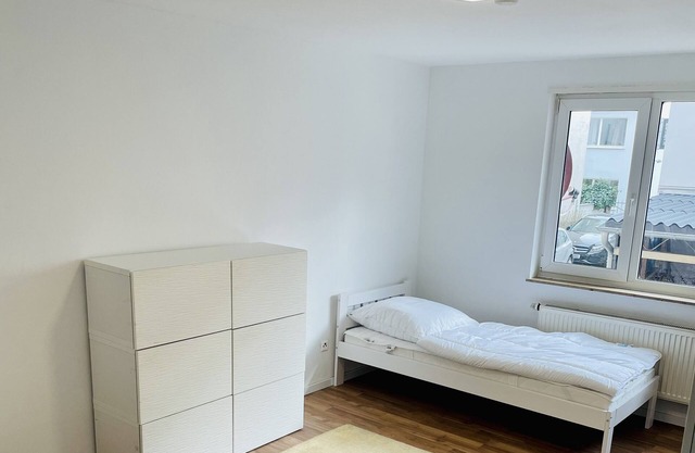 Fitters' apartment with 5 beds in Stuttgart