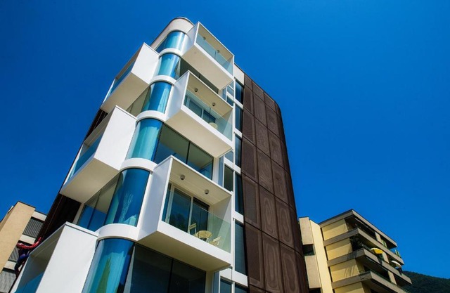 Flat Iron Apartments by Quokka 360 - modern building 5 min from the centre of Lugano