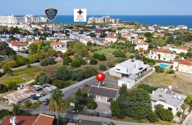 Flat w Garden 5 min to Mare Monte Beach in Kyrenia