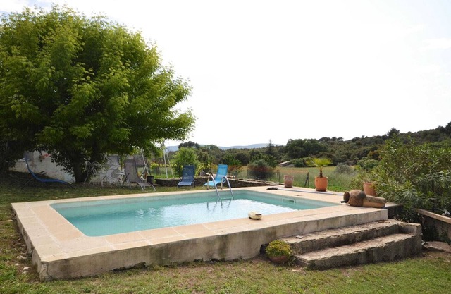 Flat with private pool in the heart of nature