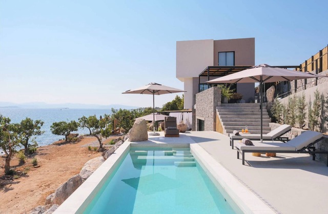 Floating Cubes Villa Piscina with private Pool