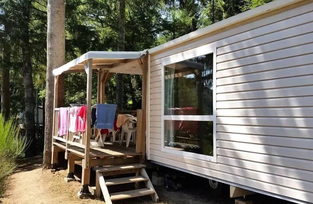 Flower Camping Le Belvédère * - Mobile home Comfort SUMENE - 2 bedrooms 4 people