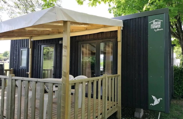 Flower Camping L'Abri-Côtier * - Mobilehome Cosy 29m2 PREMIUM - 2 bedrooms + covered terrace + TV + LV 4 people
