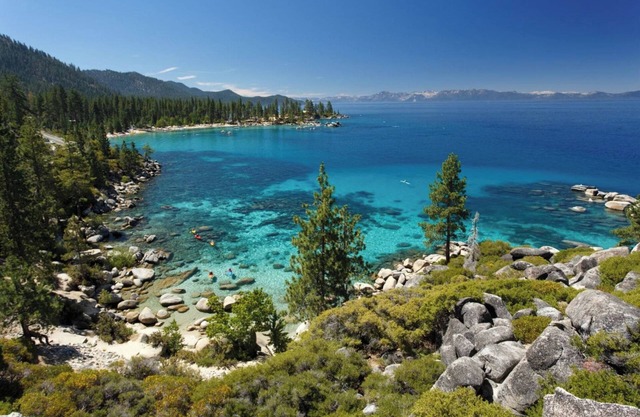 Flurry by Avantstay Tahoe Donner Home w/Access to Northstar Resort Community